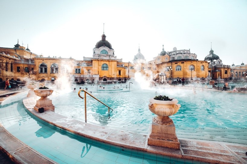 10 Things to Do in Budapest // What to See + Food, Hotels ...